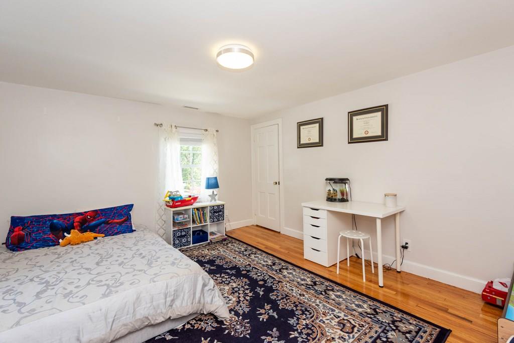 4 Williams Road Lynnfield, MA 01940 - Photo 32 of 42 Gallery Image 32