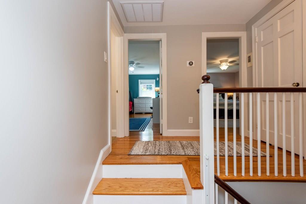 4 Williams Road Lynnfield, MA 01940 - Photo 39 of 42 Gallery Image 39