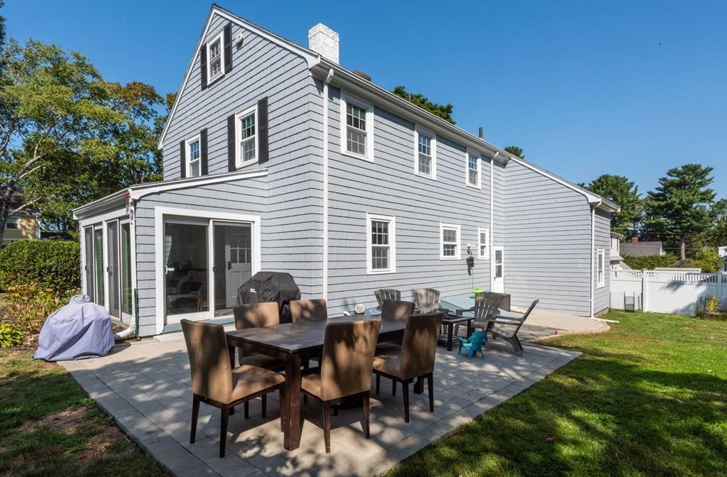 4 Williams Road Lynnfield, MA 01940 - Photo 7 of 42 Gallery Image 7
