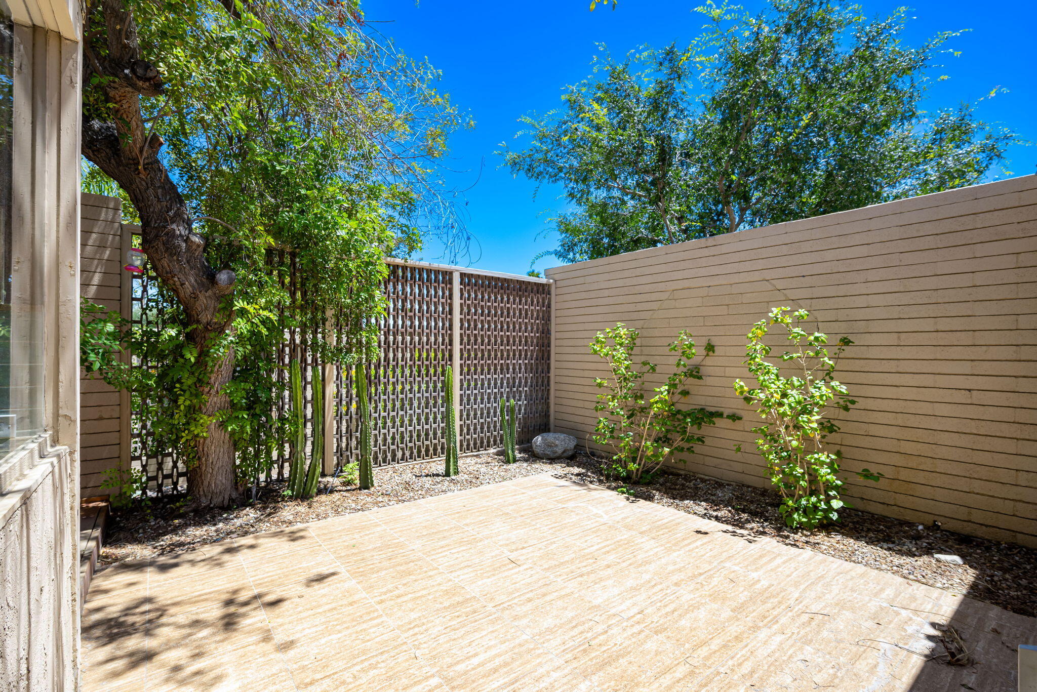 360 Cabrillo Road, Unit 227 Palm Springs, CA 92262 - Photo 20 of 32 29-web-or-mls-FECabrillo_OPMG_0525_029