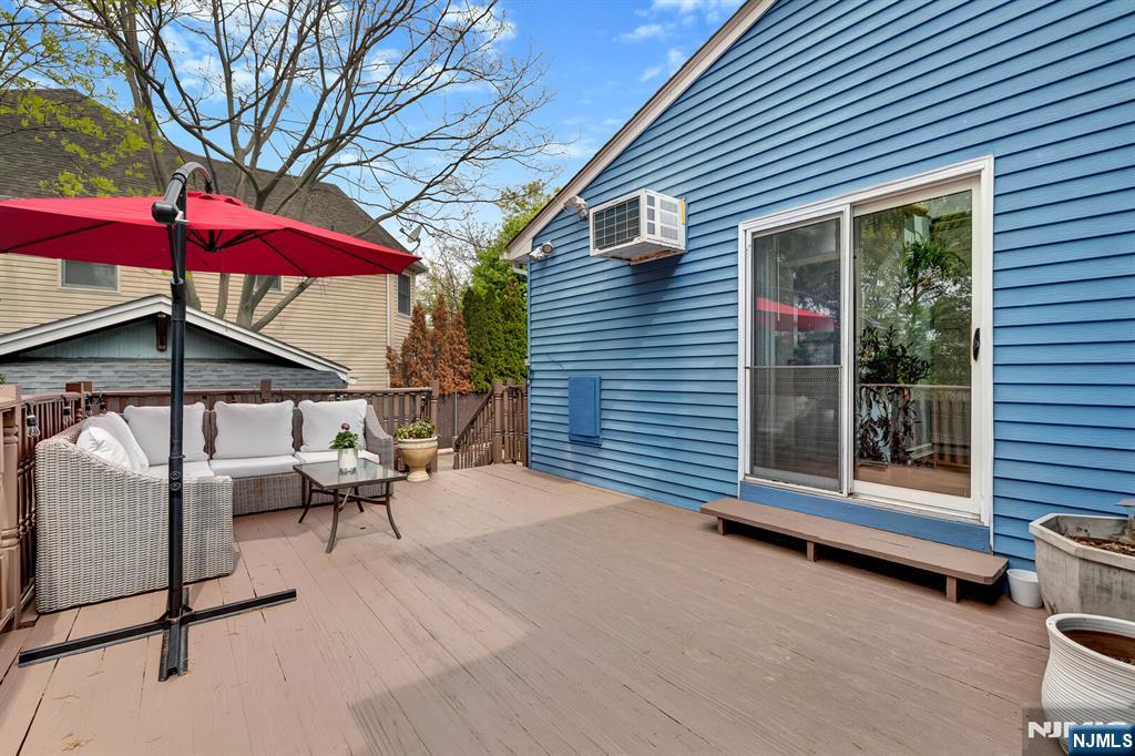 60 Vanderburgh Avenue Rutherford, NJ 07070 - Photo 43 of 50