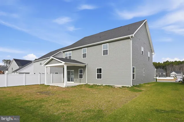 $699,900 | 216 Perrys Retreat Boulevard, Grasonville, MD 21638