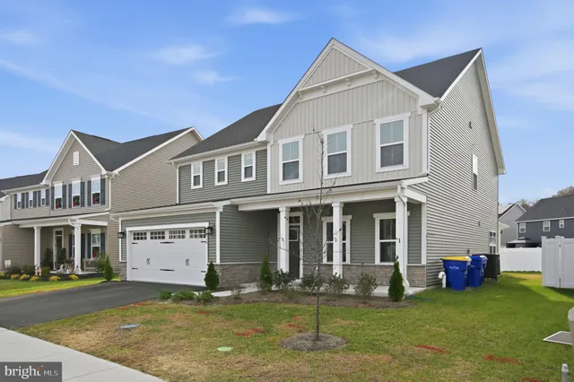 $699,900 | 216 Perrys Retreat Boulevard, Grasonville, MD 21638