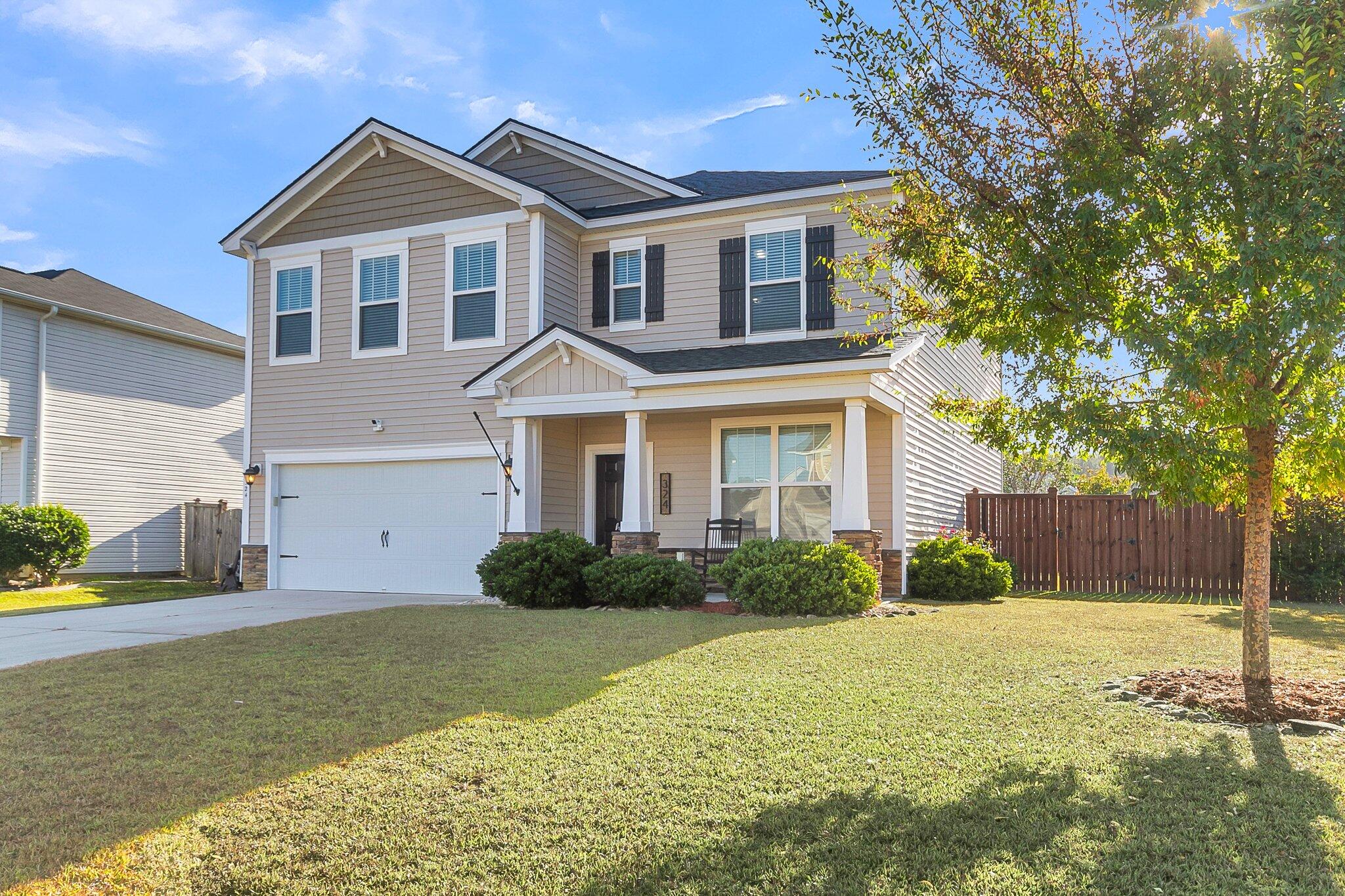 324 Mossy Wood Road Summerville, SC 29486 - Photo 3 of 44 CREM - 324 Mossy Wood-30