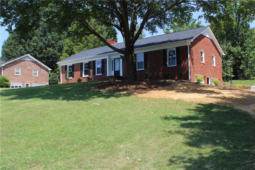 2715 Farmbrook Road Winston-Salem, NC 27103 - Photo 1 of 28 Gallery Image 1