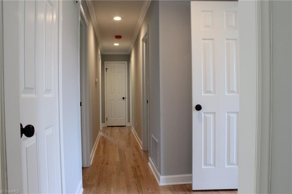 2715 Farmbrook Road Winston-Salem, NC 27103 - Photo 13 of 28 Gallery Image 13