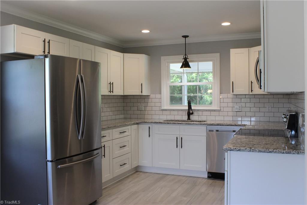 2715 Farmbrook Road Winston-Salem, NC 27103 - Photo 7 of 28 Gallery Image 7