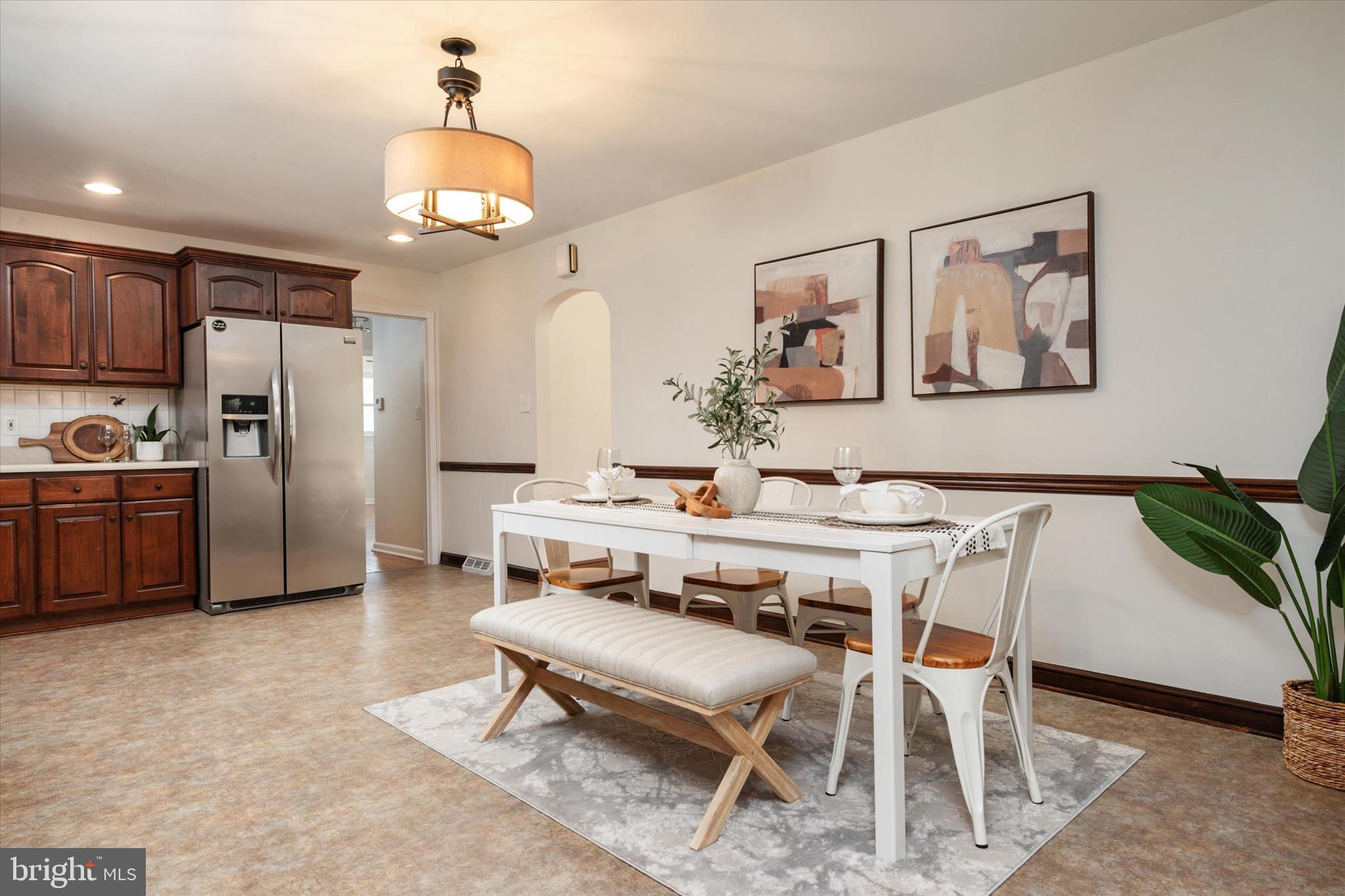 596 Forest View Road Linthicum Heights, MD 21090 - Photo 15 of 42 Dining Area