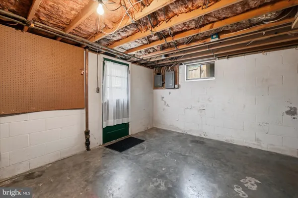 $349,900 | 113 Christopher Drive, Winchester, VA 22601