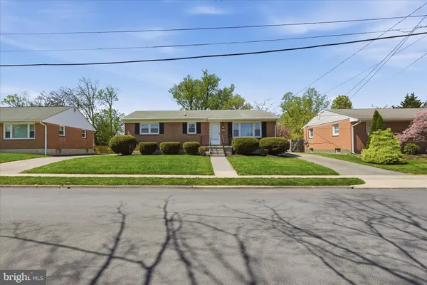 $349,900 | 113 Christopher Drive, Winchester, VA 22601