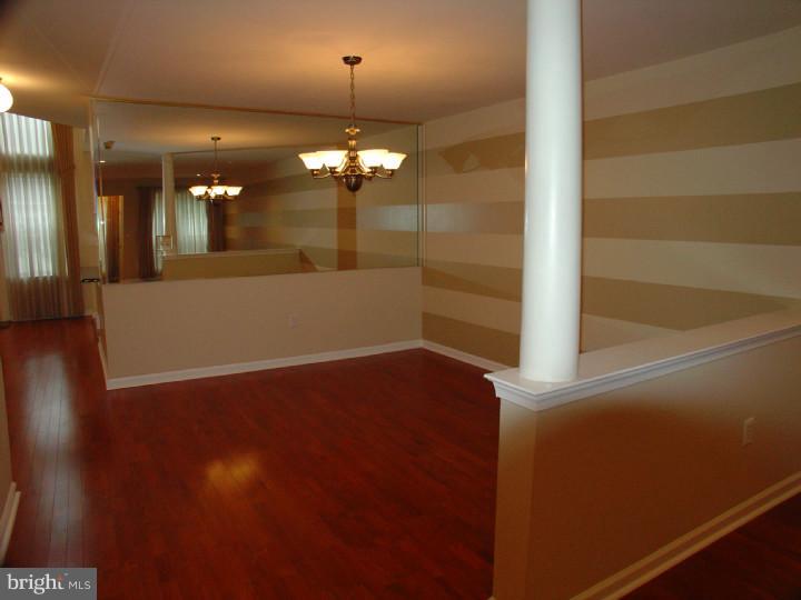 6 Howe Court Pennington, NJ 08534 - Photo 6 of 25 Dining Room