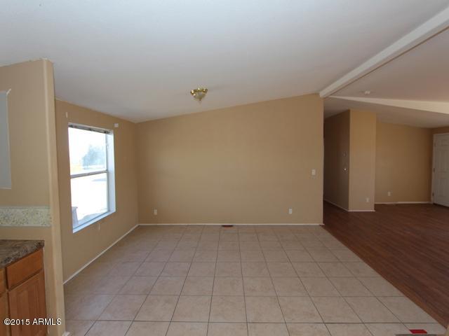 54082 West Barrel Road Maricopa, AZ 85139 - Photo 14 of 54 023-244858 Dining Area (2)