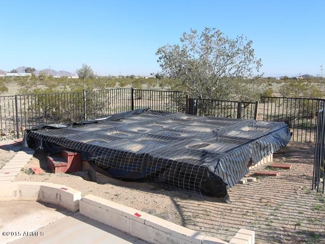 54082 West Barrel Road Maricopa, AZ 85139 - Photo 44 of 54 023-244858 Pool (2)
