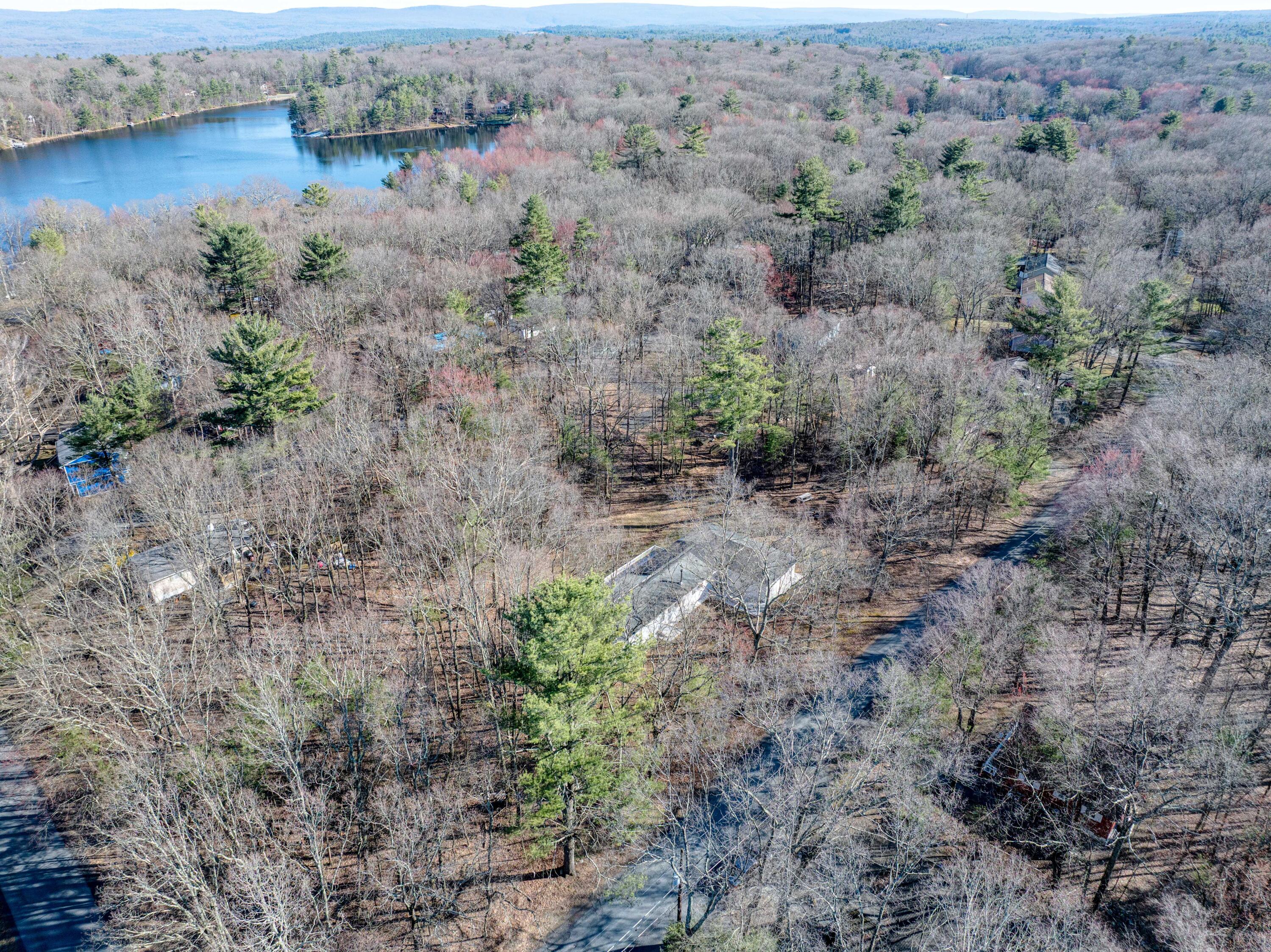 106 Dogwood Road Dingmans Ferry, PA 18328 - Photo 29 of 34 DJI_20250409170145_0127_D