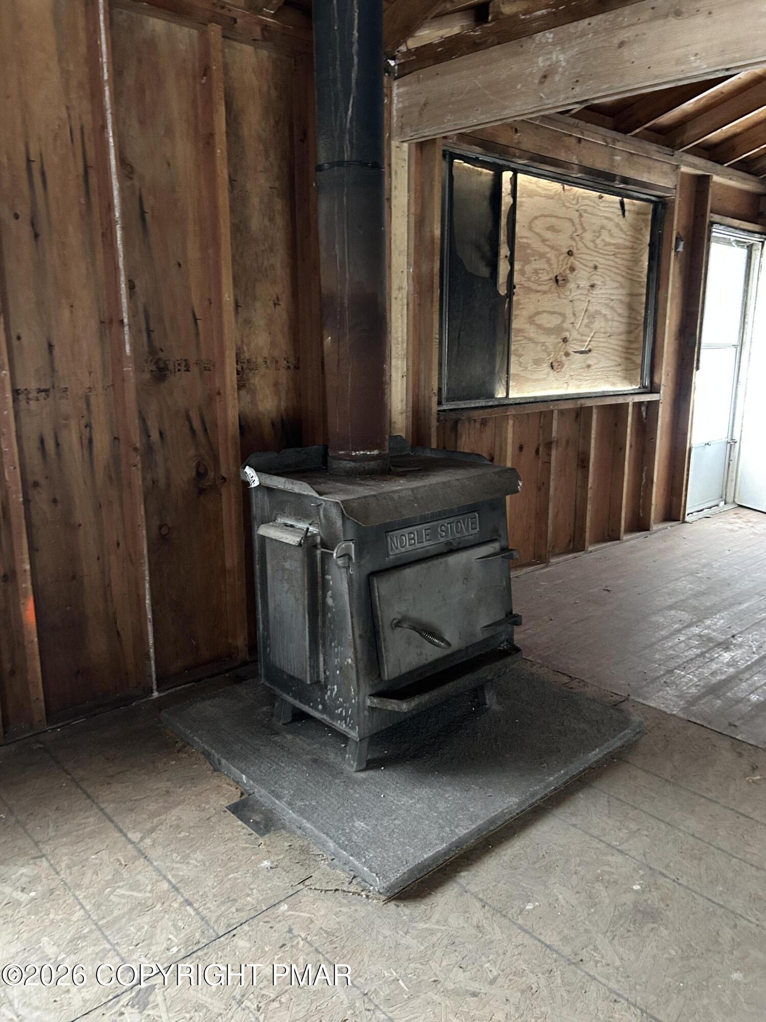 106 Dogwood Road Dingmans Ferry, PA 18328 - Photo 8 of 34 IMG_9611