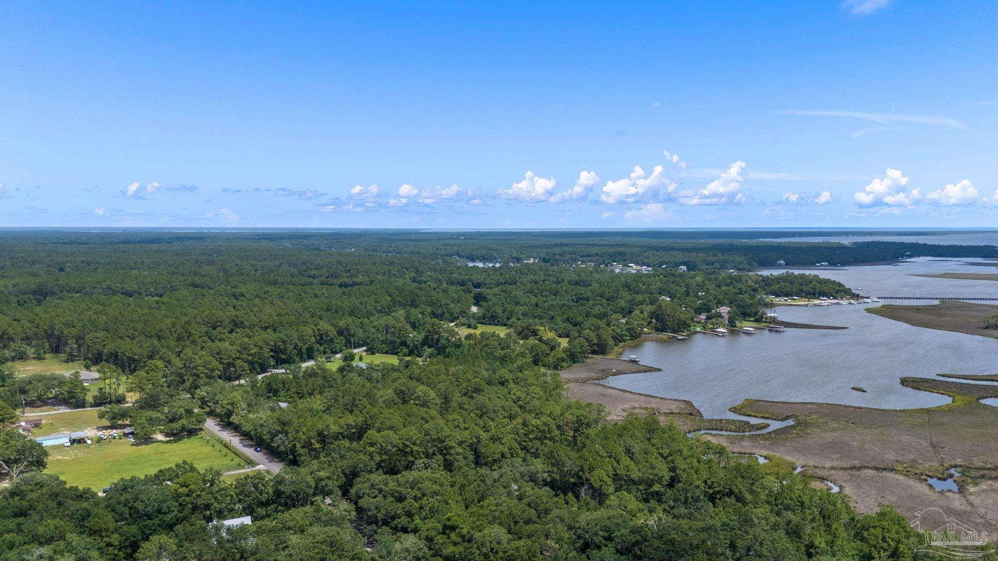 4757 Bayside Boulevard Milton, FL 32583 - Photo 6 of 17