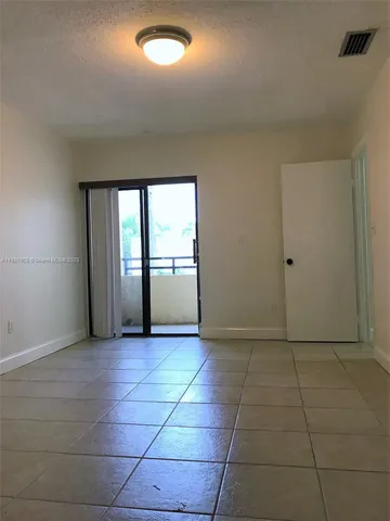 $2,650 | 3564 Magellan Circle, Unit 2141, Aventura, FL 33180