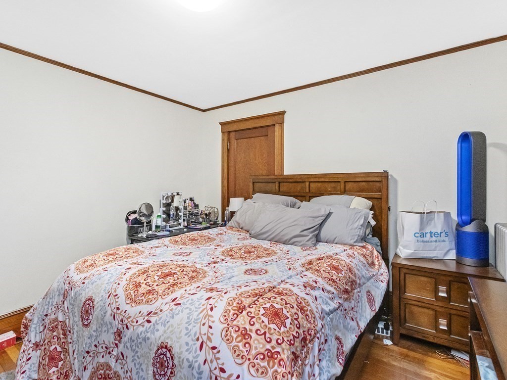 8-10 Berkshire Road Waltham, MA 02453 - Photo 14 of 36 Gallery Image 14