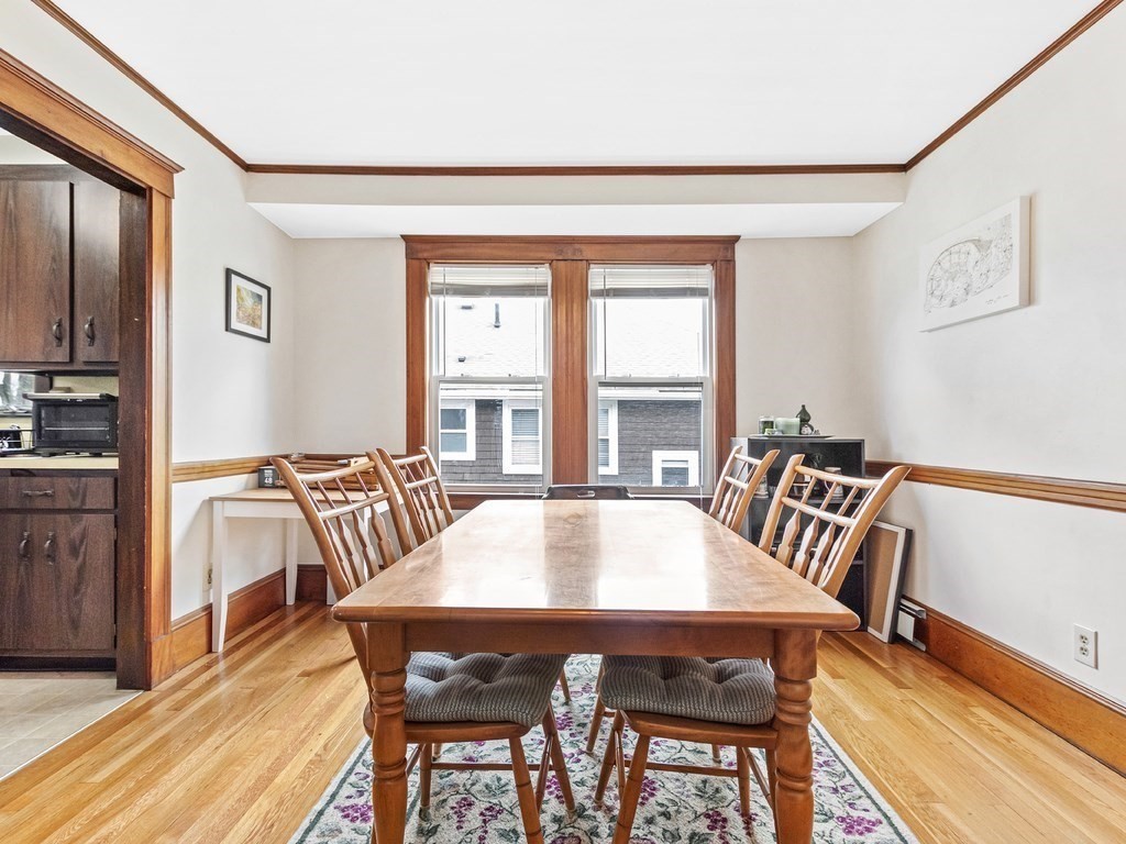 8-10 Berkshire Road Waltham, MA 02453 - Photo 6 of 36 Gallery Image 6