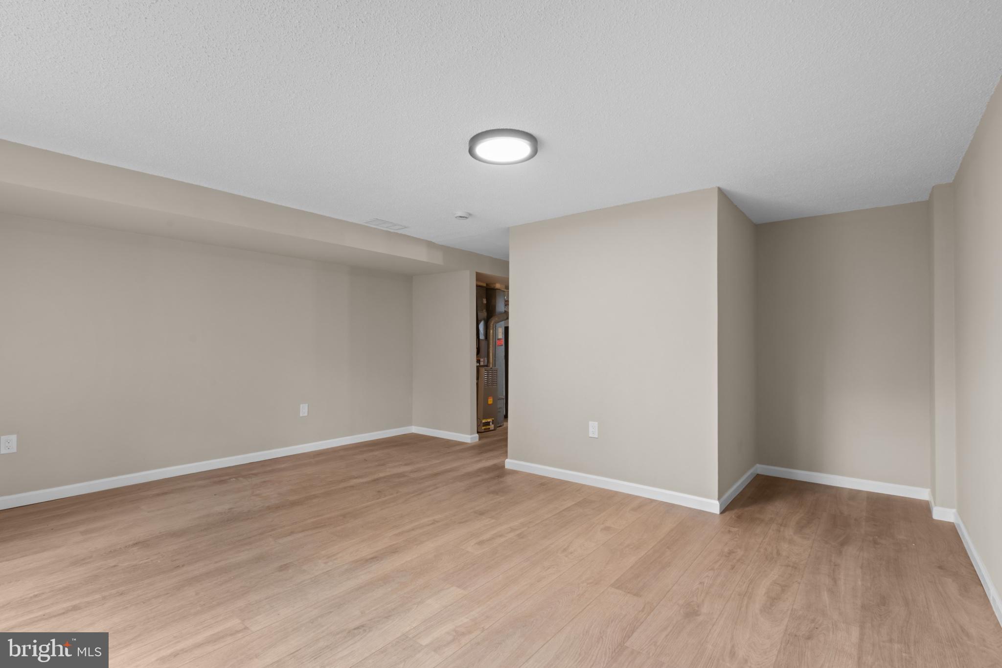 5404 Hawthorne Street Philadelphia, PA 19124 - Photo 23 of 31 Gallery Image 23