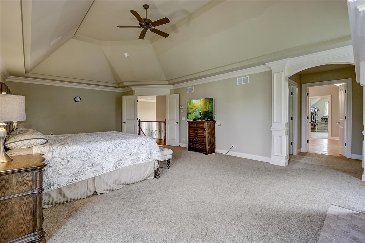 39W560 Walt Whitman Road St. Charles, IL 60175 - Photo 26 of 61