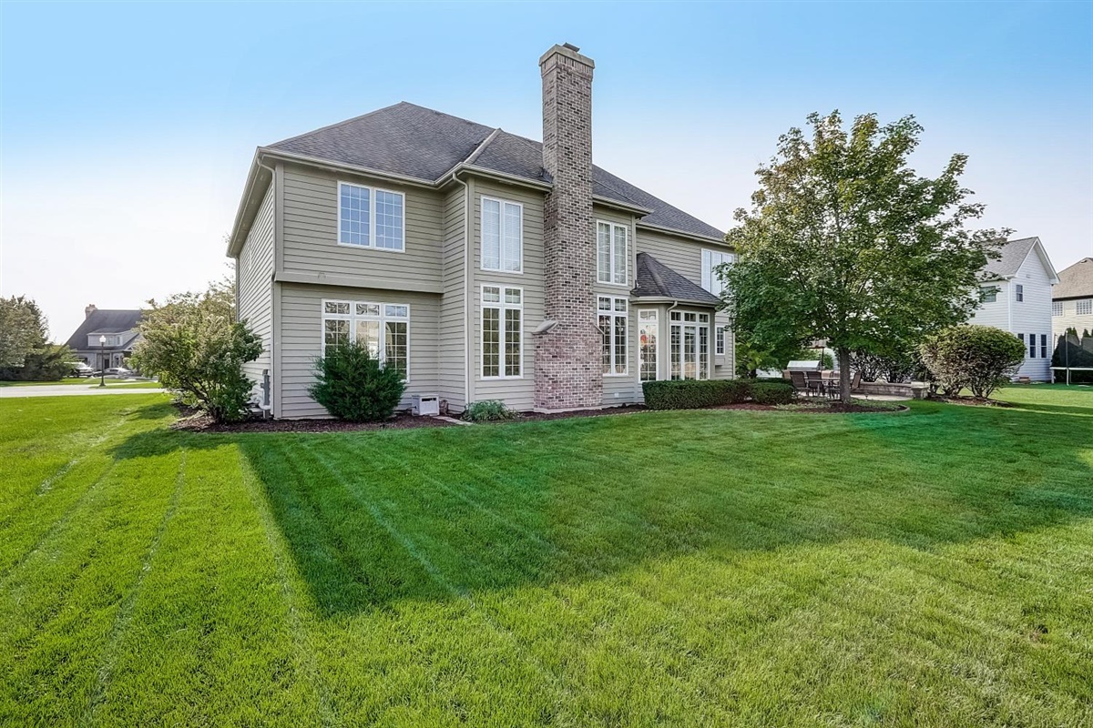 39W560 Walt Whitman Road St. Charles, IL 60175 - Photo 51 of 61