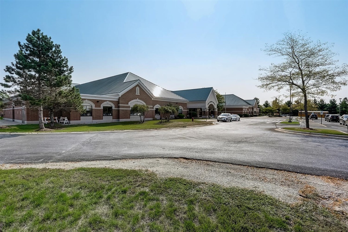 39W560 Walt Whitman Road St. Charles, IL 60175 - Photo 58 of 61
