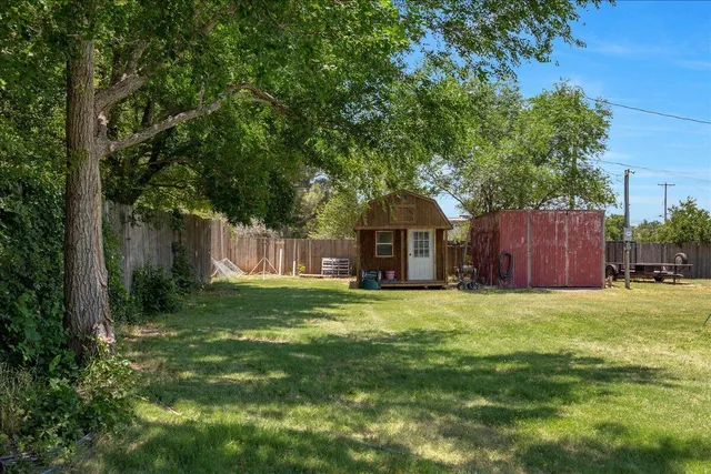 $945,980 | 100 South Avondale Street, Amarillo, TX 79106