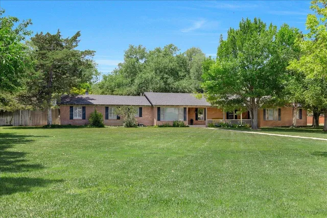 $945,980 | 100 South Avondale Street, Amarillo, TX 79106