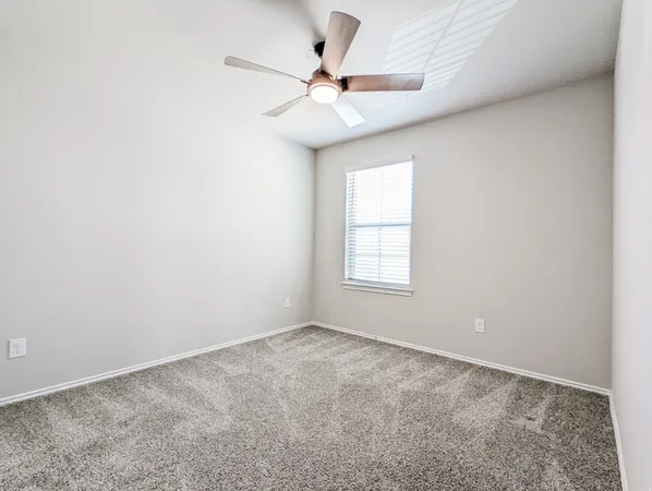 $2,300 | 14541 Montclair Way, Magnolia, TX 77354