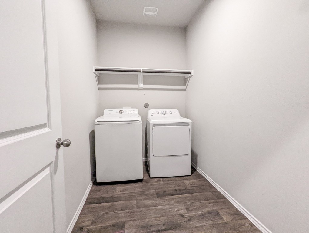 14541 Montclair Way Magnolia, TX 77354 - Photo 26 of 31 a utility room with dryer and washer