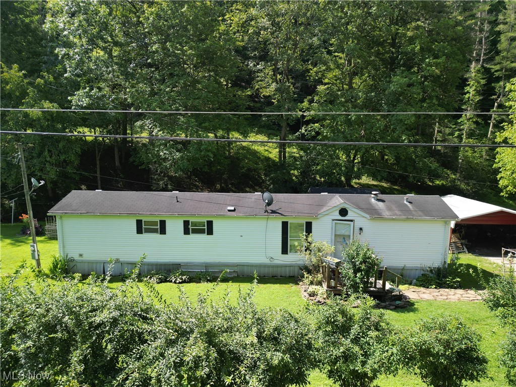 422 Sand Ridge Road Arnoldsburg, WV 25234 - Photo 3 of 23