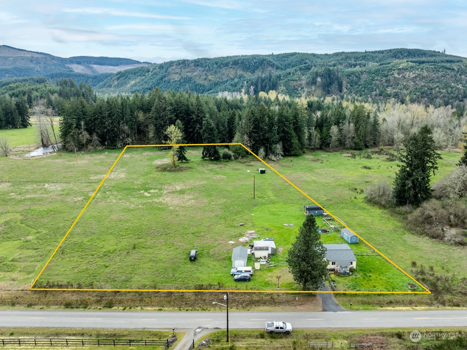 16101 Reichel Road Southeast Rainier, WA 98576 - Photo 2 of 18 Gallery Image 2
