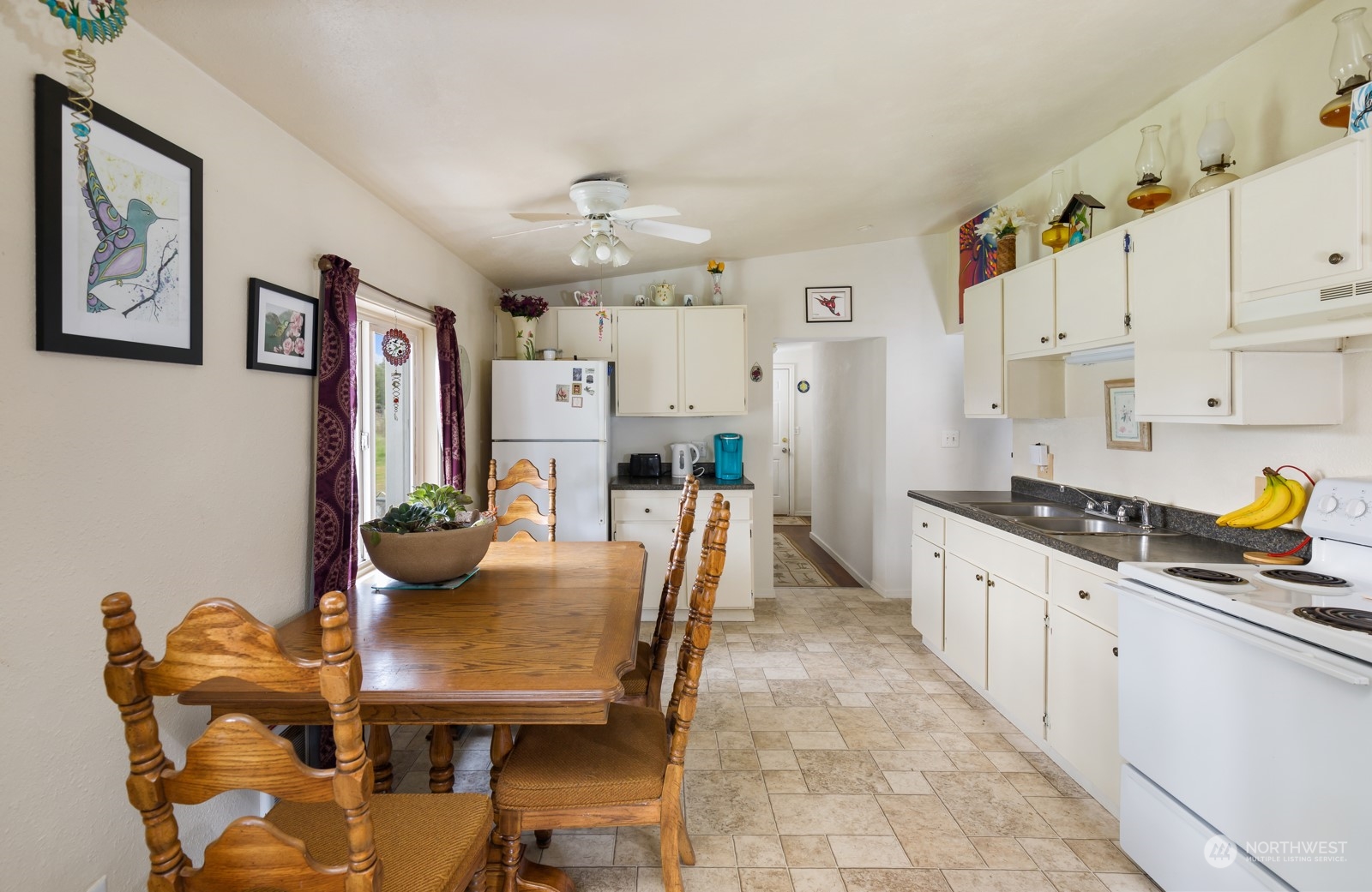 16101 Reichel Road Southeast Rainier, WA 98576 - Photo 7 of 18 Gallery Image 7