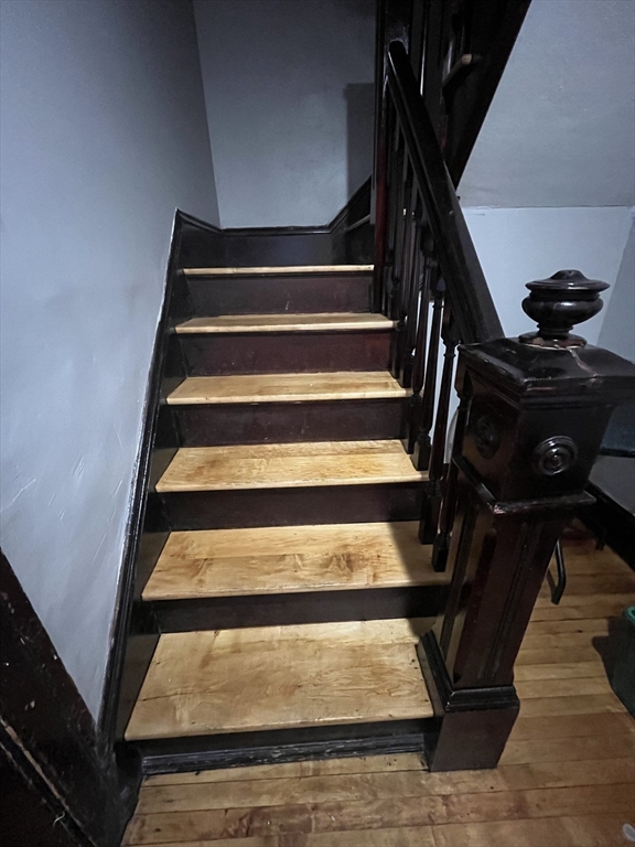 28 Prentice Street Worcester, MA 01604 - Photo 6 of 33 Gallery Image 6