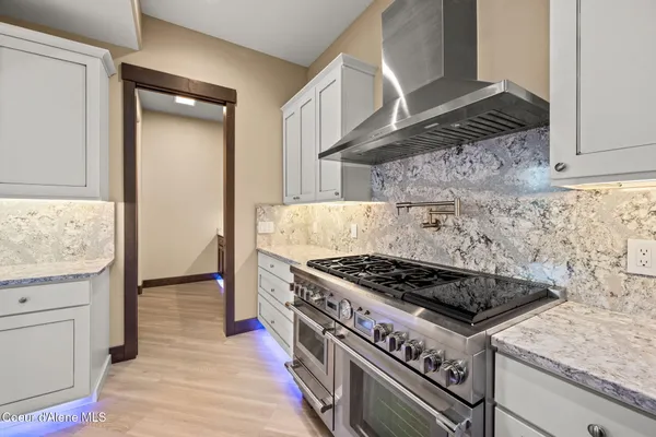 $2,475,000 | 500 South Dollar Street, Coeur D'Alene, ID 83814