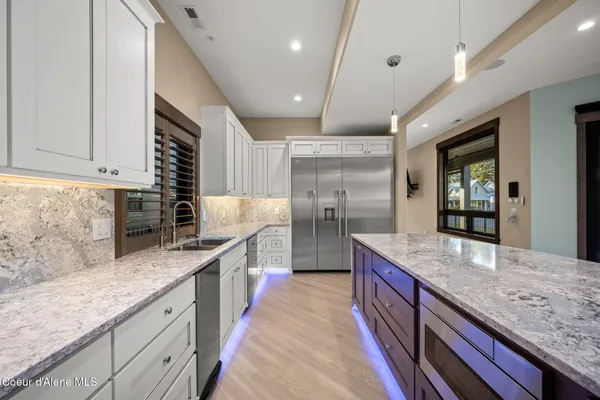 $2,475,000 | 500 South Dollar Street, Coeur D'Alene, ID 83814