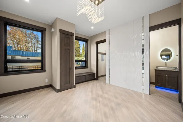 $2,475,000 | 500 South Dollar Street, Coeur D'Alene, ID 83814
