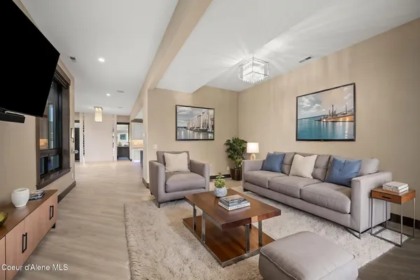 $2,475,000 | 500 South Dollar Street, Coeur D'Alene, ID 83814