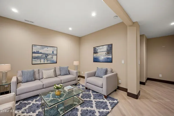 $2,475,000 | 500 South Dollar Street, Coeur D'Alene, ID 83814
