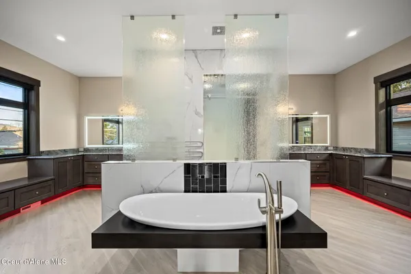 $2,475,000 | 500 South Dollar Street, Coeur D'Alene, ID 83814