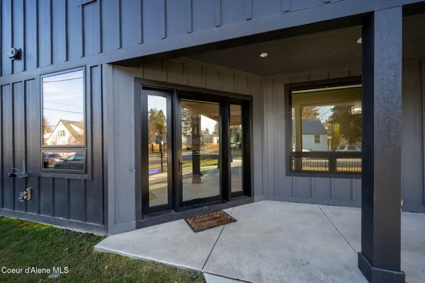 $2,475,000 | 500 South Dollar Street, Coeur D'Alene, ID 83814