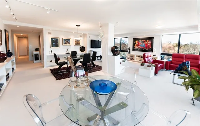 $2,650,000 | 1010 Memorial Drive, Unit 6G, Cambridge, MA 02138