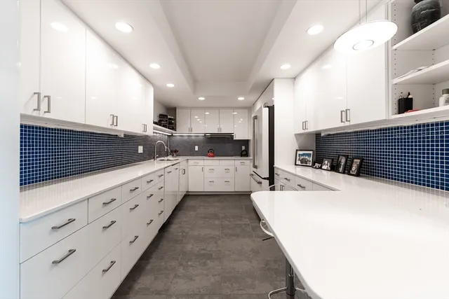 $2,650,000 | 1010 Memorial Drive, Unit 6G, Cambridge, MA 02138