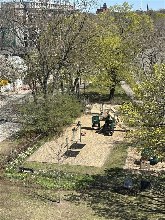 1010 Memorial Drive, Unit 6G Cambridge, MA 02138 - Photo 20 of 22 a view of a lake with houses