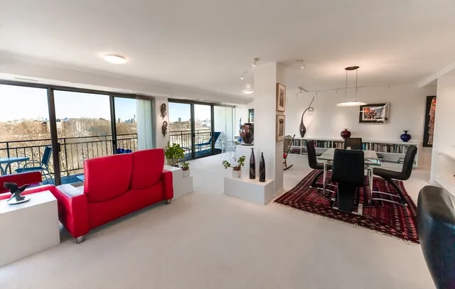 $2,650,000 | 1010 Memorial Drive, Unit 6G, Cambridge, MA 02138