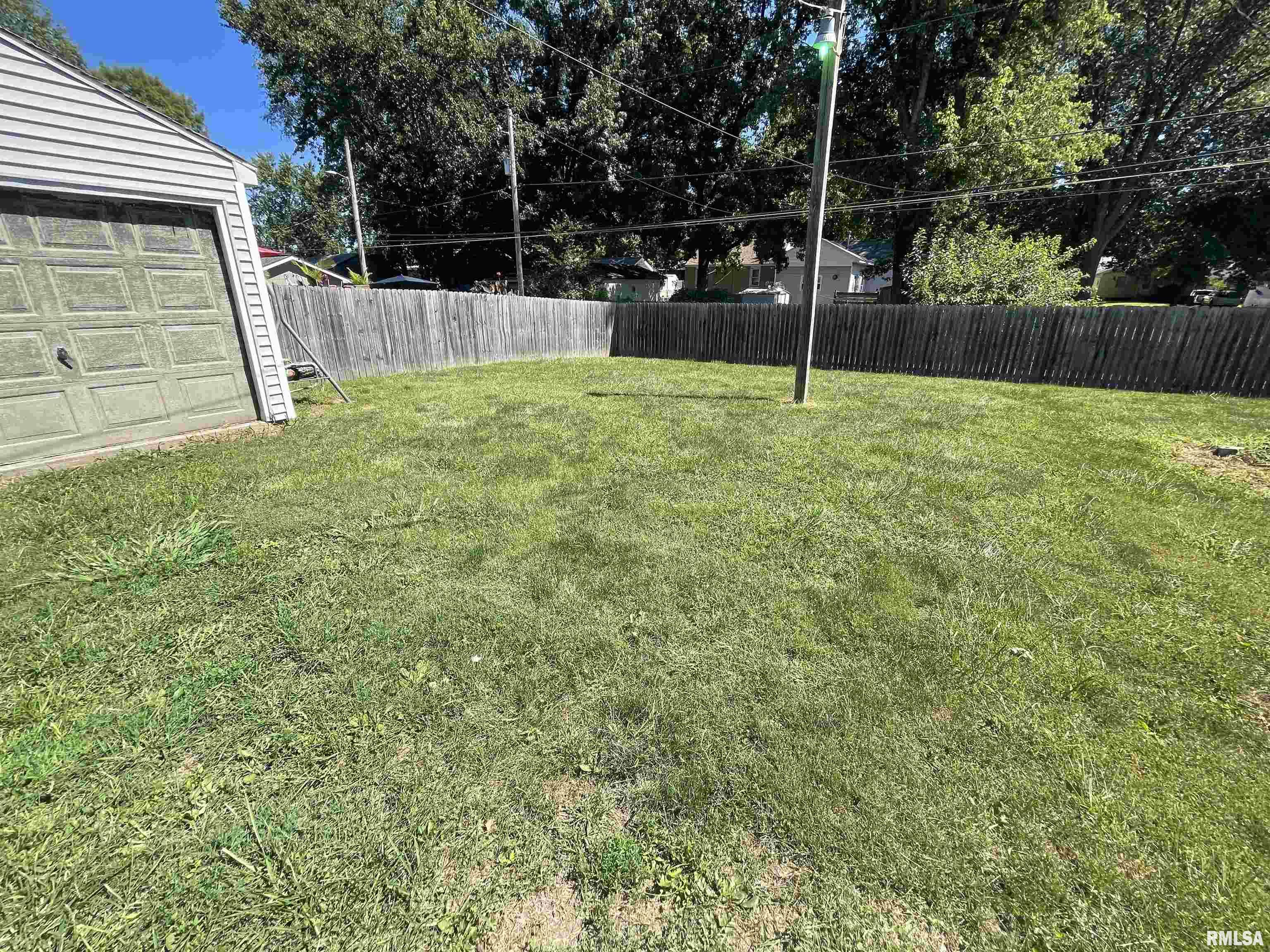 320 North Wesley Street Springfield, IL 62702 - Photo 16 of 17