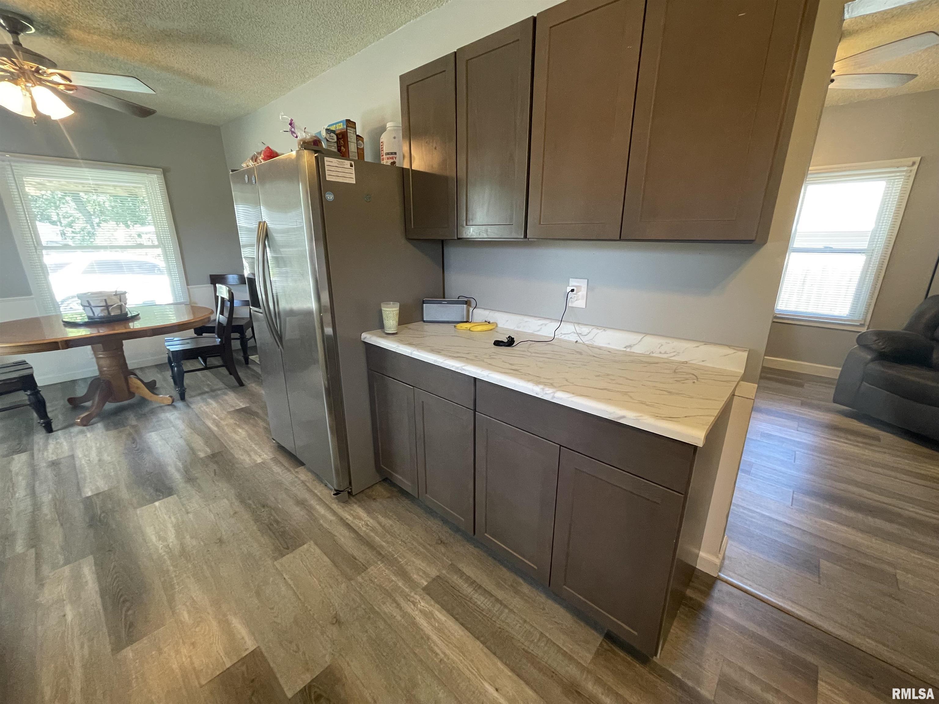 320 North Wesley Street Springfield, IL 62702 - Photo 8 of 17