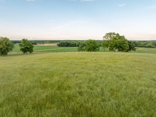 $699,500 | 662 West 6th Street, Schell City, MO 64783