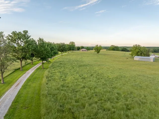 $699,500 | 662 West 6th Street, Schell City, MO 64783